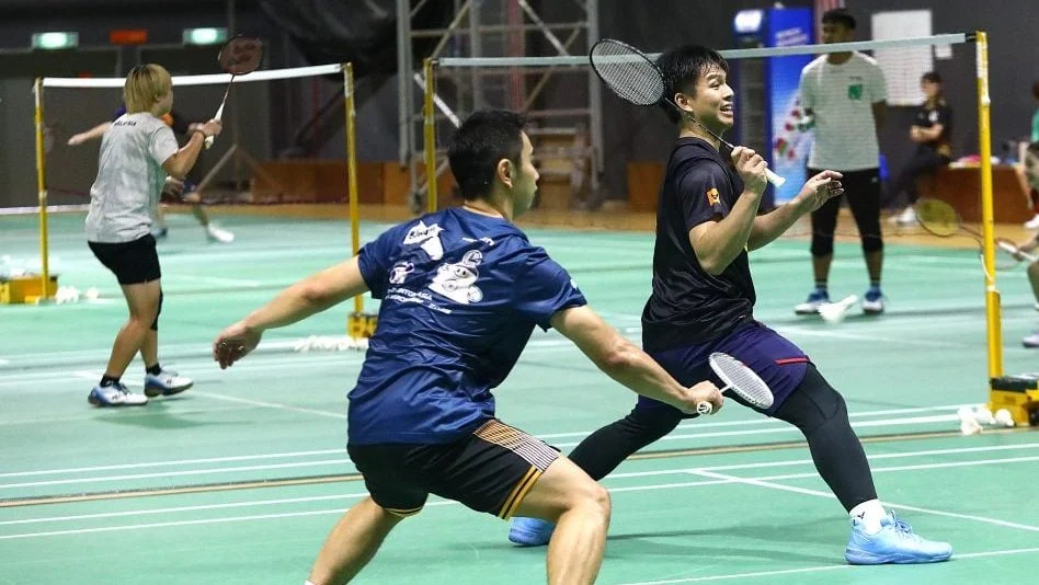 官方：罗马主帅加斯佩里尼当选意甲10月最佳主帅